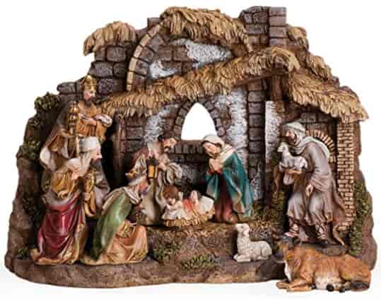 Piece Nativity Set with Stable, Josepg’s studio