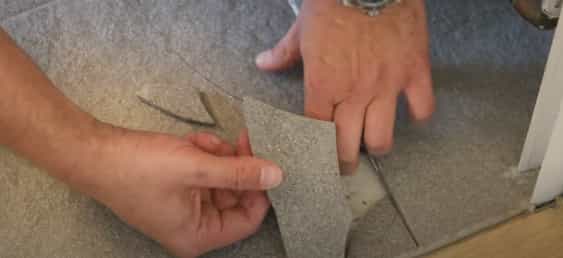 Breaking the ceramic tile, repair ceramic tiles
