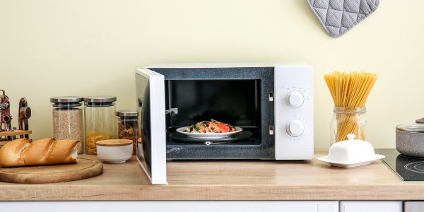 Tips for Safe Microwave Use of Ceramic Plates